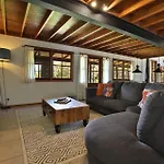 Amaroo House - Glorious Views