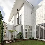 Rubus Residences, Berry - By Linnaeus Collection