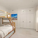 Brae View House - By Latitude South Coast
