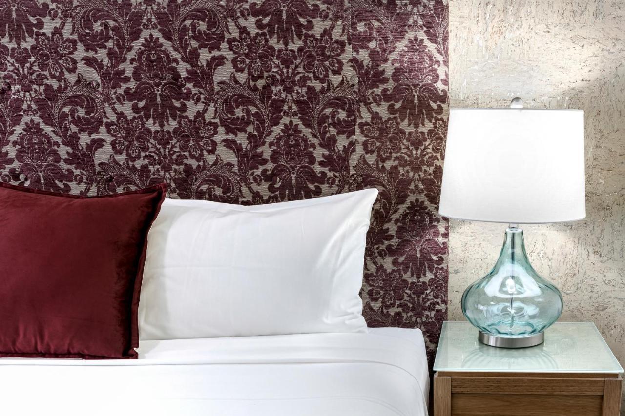 Village Boutique 4* Berry