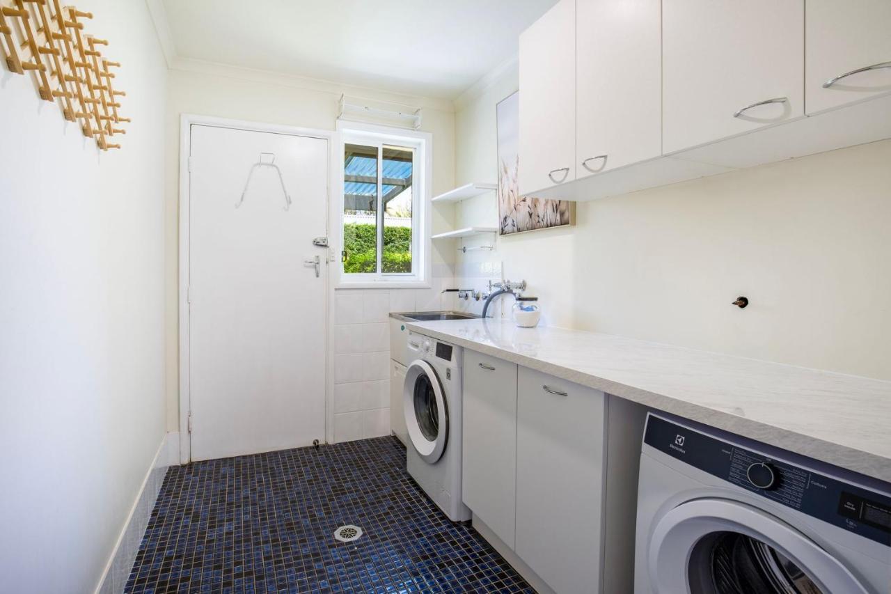 Mulberry House - Pet Friendly With Swimming Pool * Berry