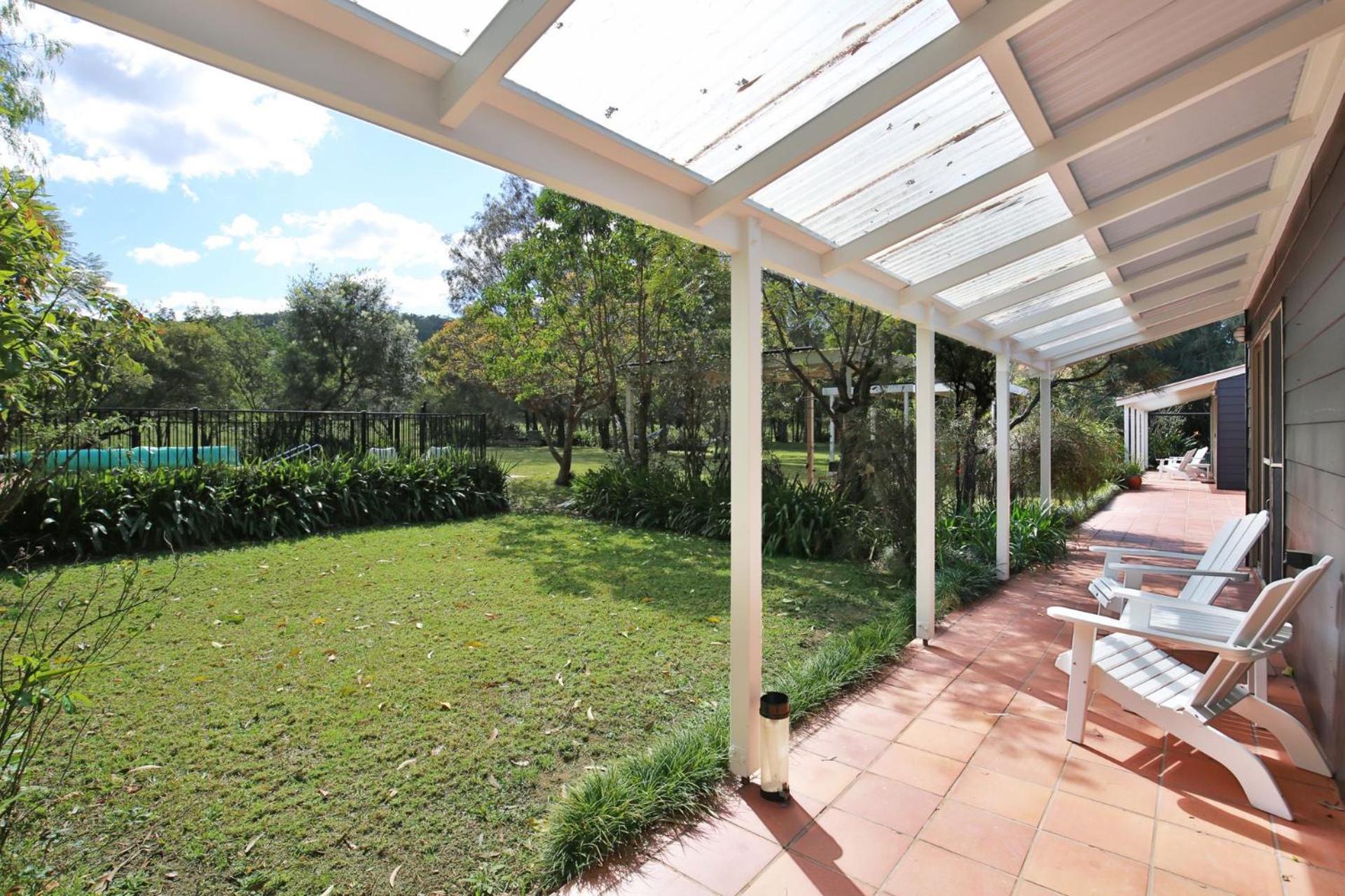 The Paddock - A Modern Coastal Barn Tatil Evi *