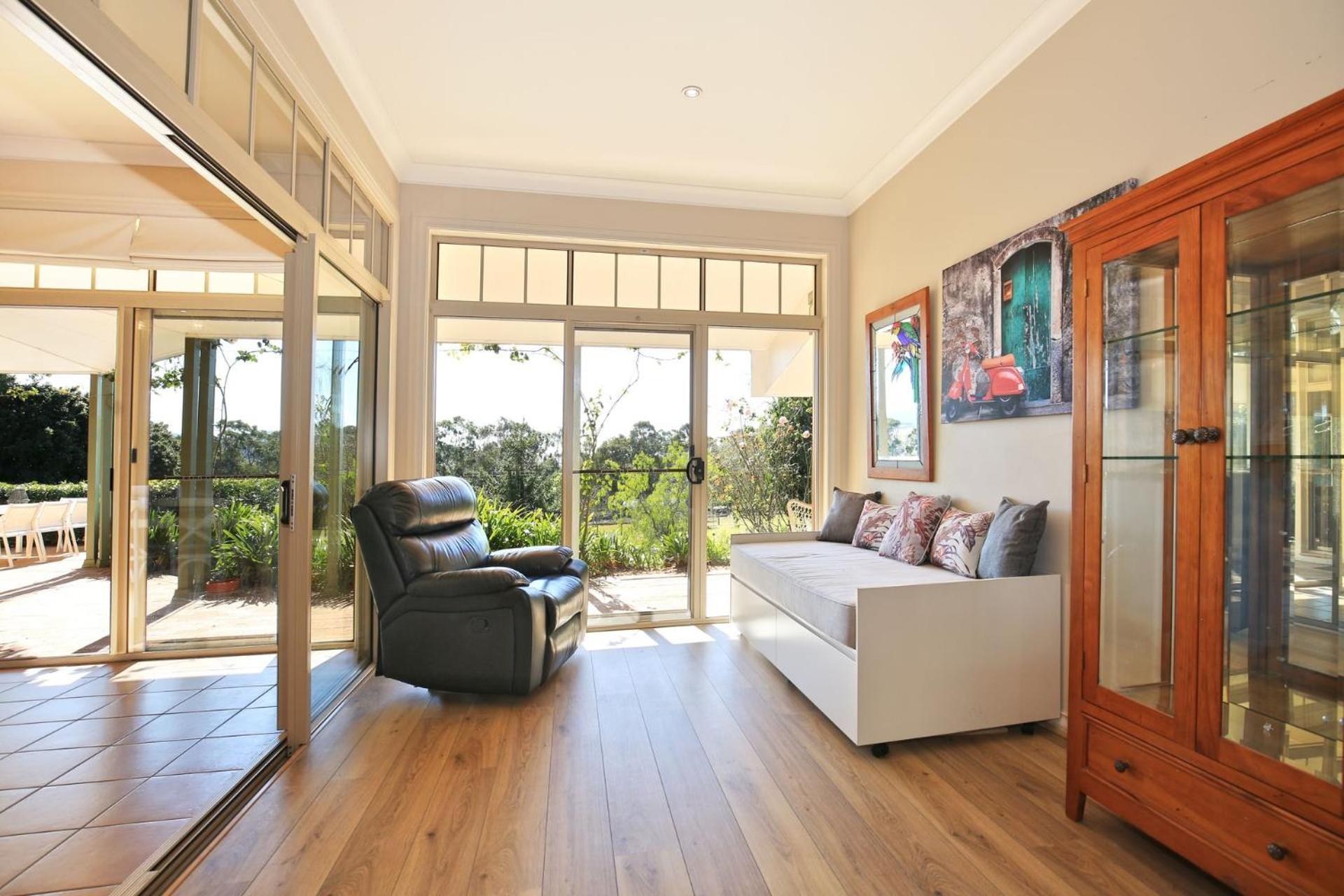 Coolaroo House - Rural Bliss By The Coast