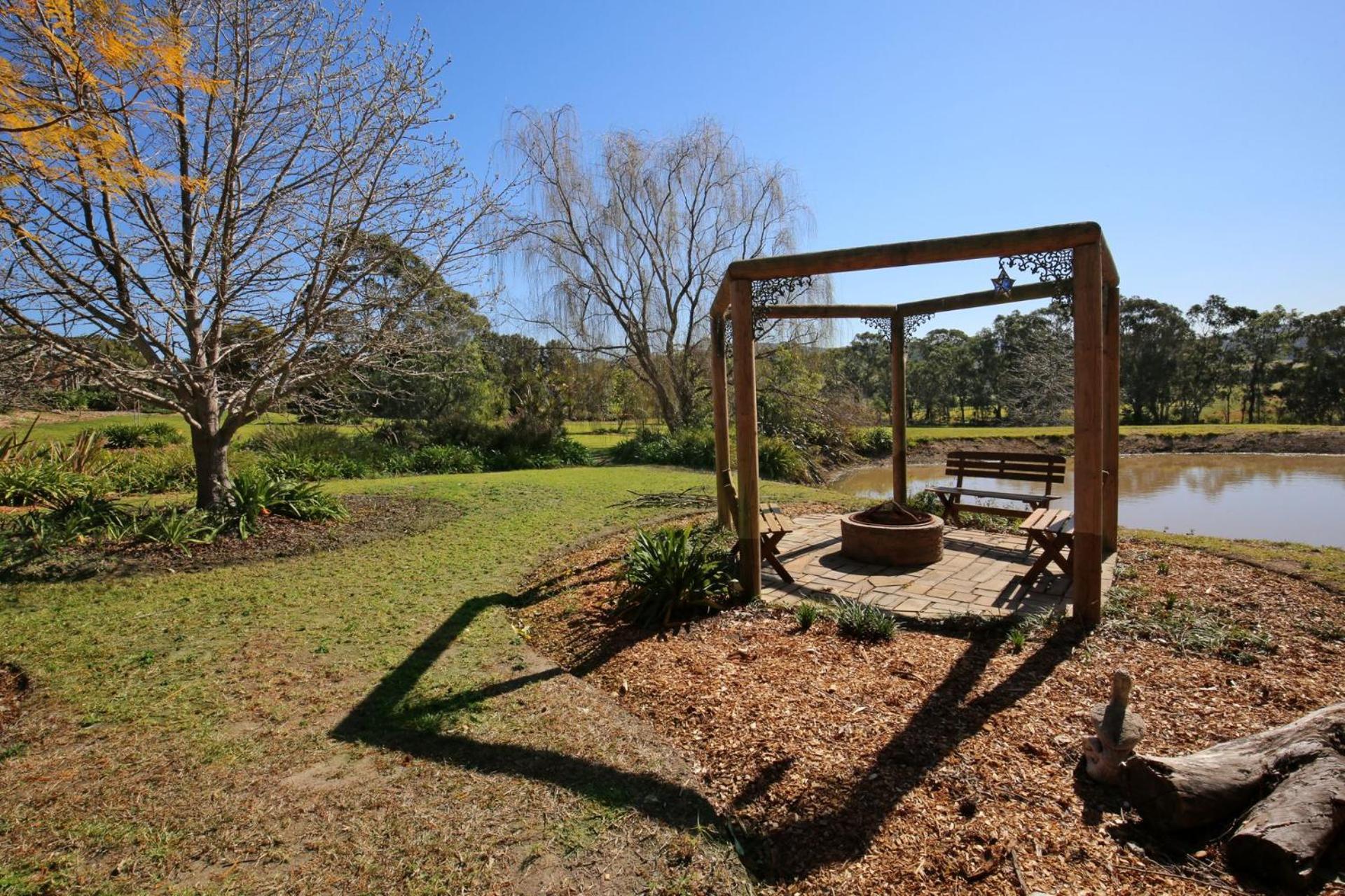 Tatil Evi Coolaroo House - Rural Bliss By The Coast Berry