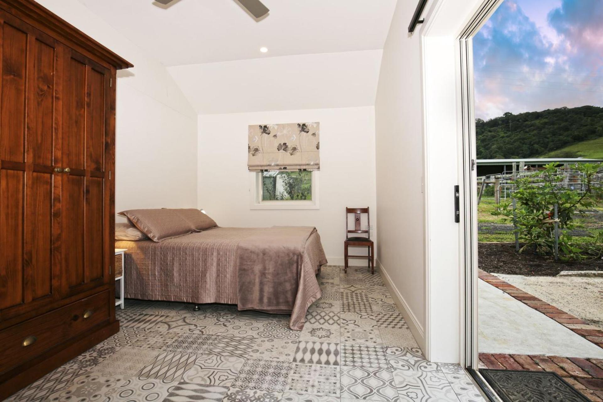 Harley Hill Farm - A Rare Country Escape * Berry