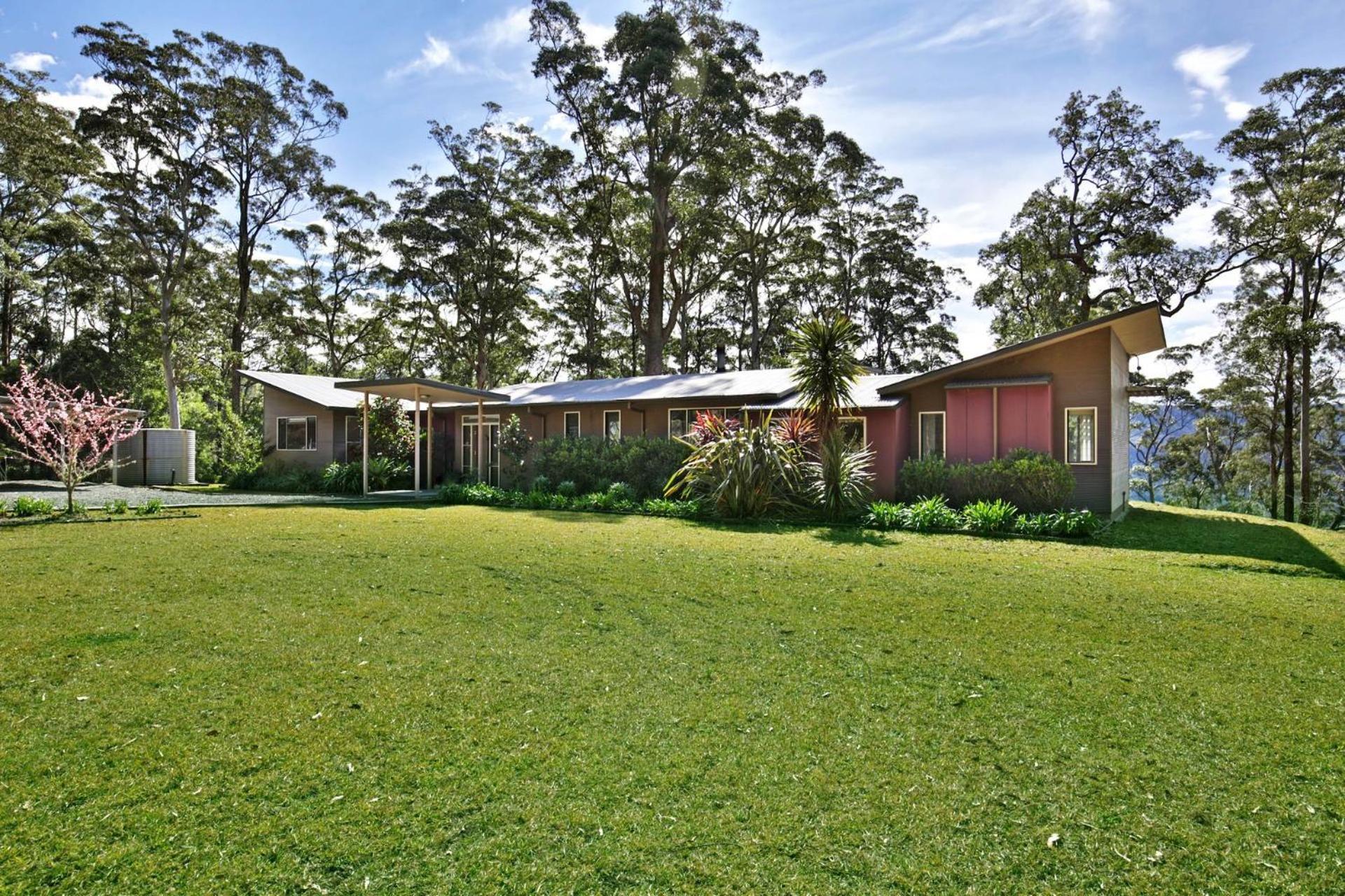 Cherrywood - A Modern Australian Bush Holiday home