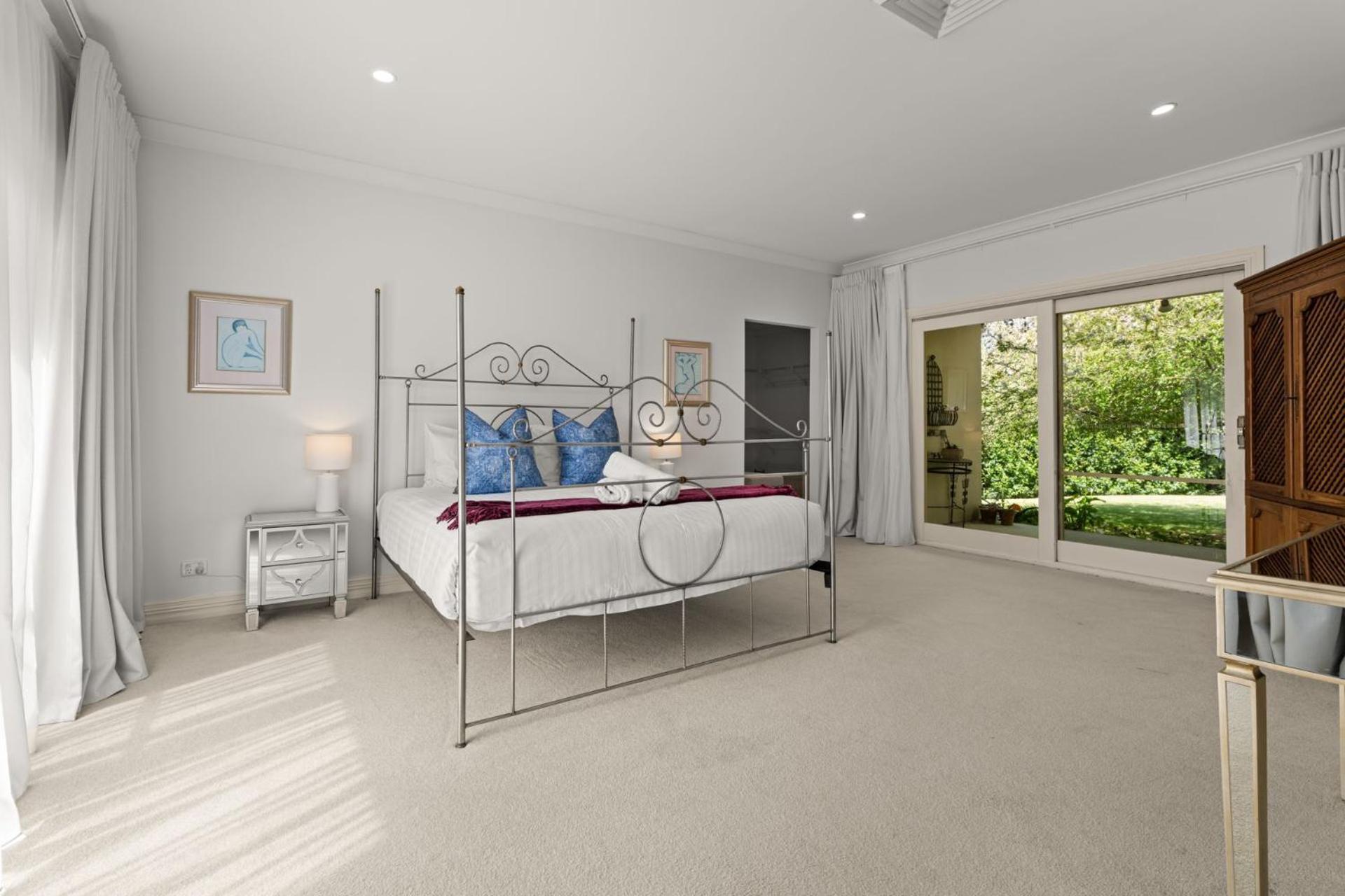 Bella Casa By Latitude South Coast Holiday home *