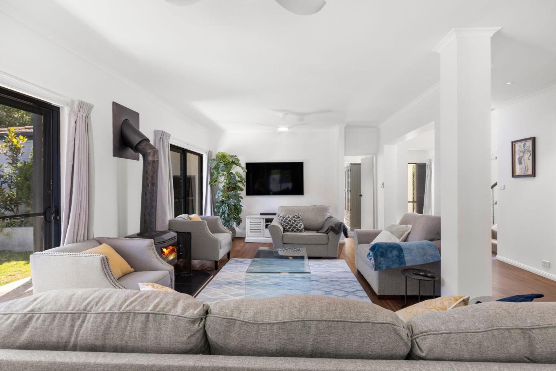 Jasmine House - Pet Friendly With Swimming Pool Tatil Evi