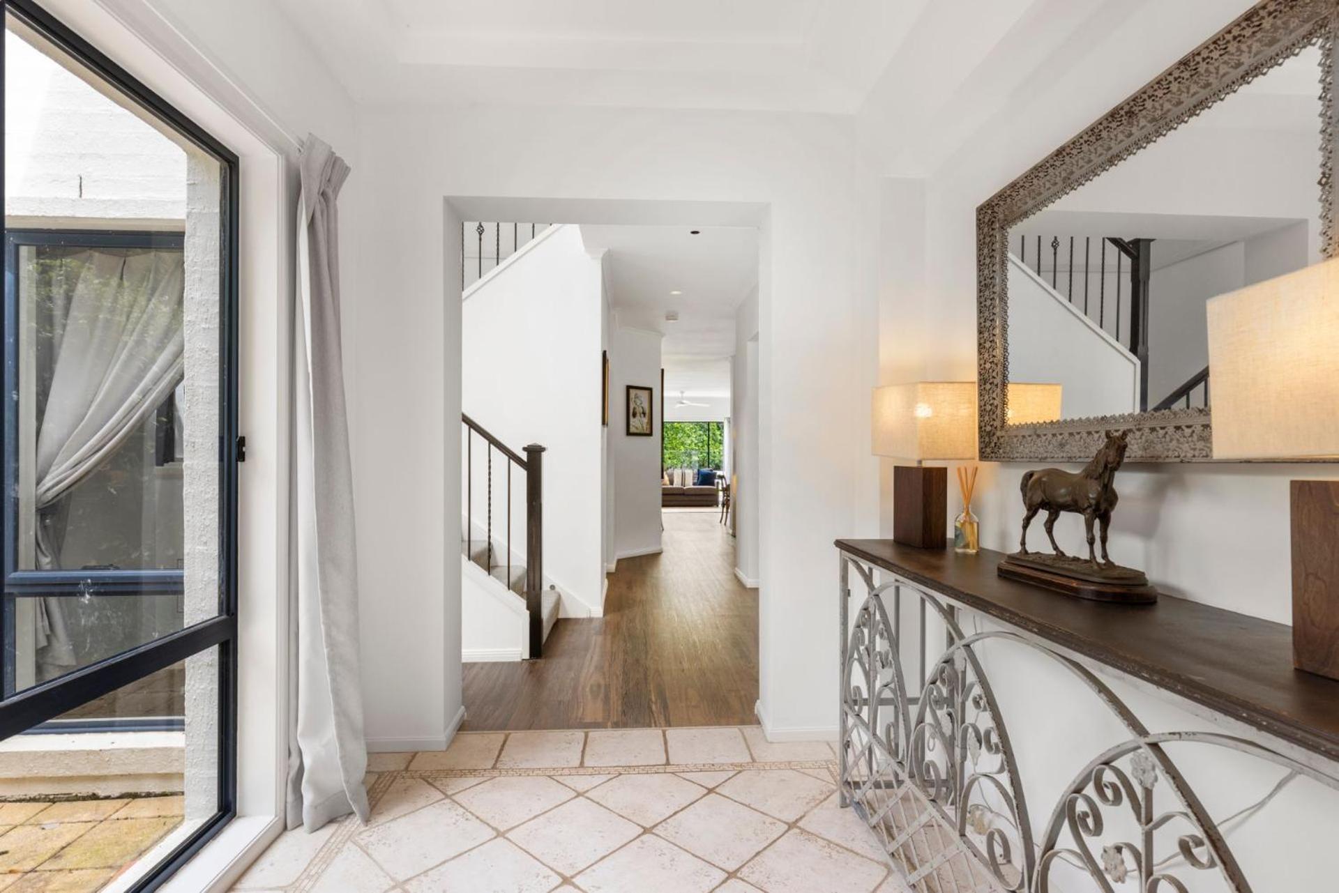 Tatil Evi Jasmine House - Pet Friendly With Swimming Pool Berry