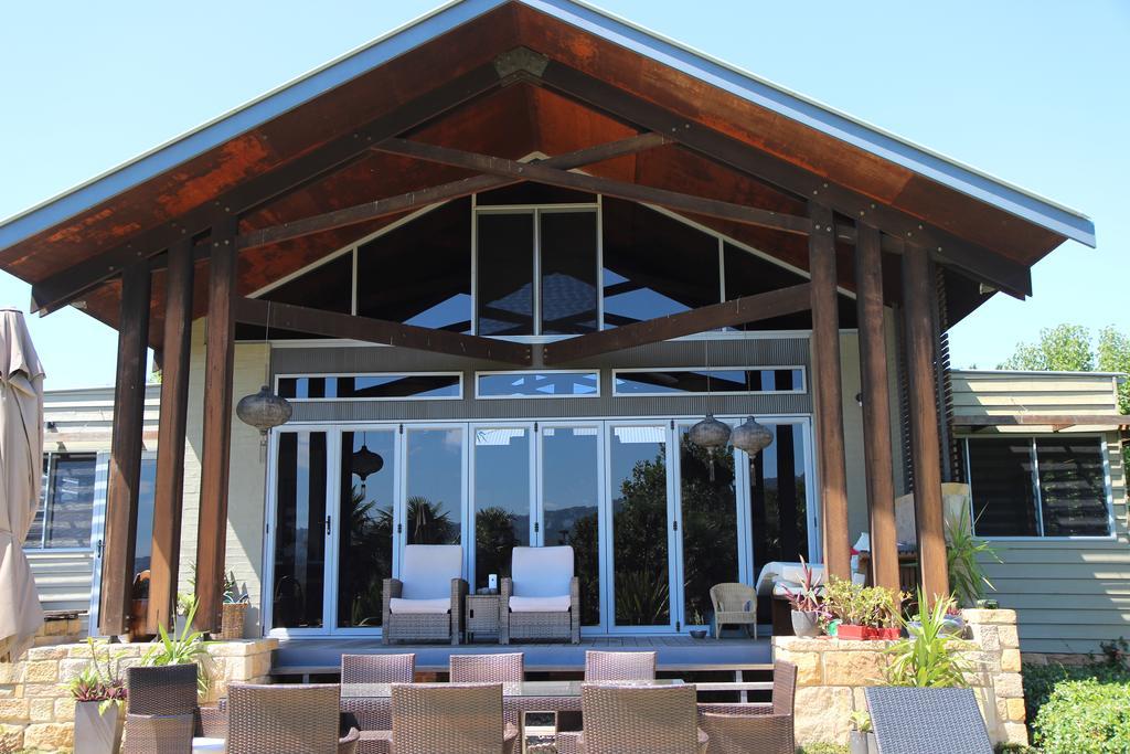 Belvoir Pavilions Near Konukevi *
