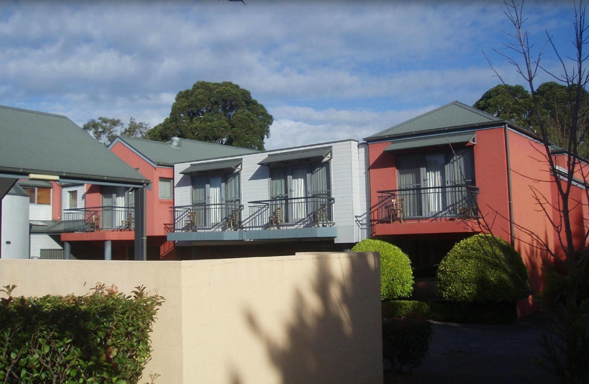 Village Boutique Motel Berry