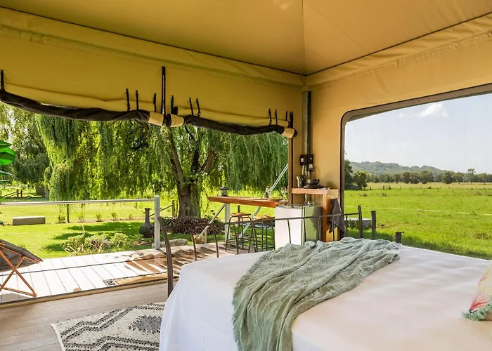 Berry Glamping