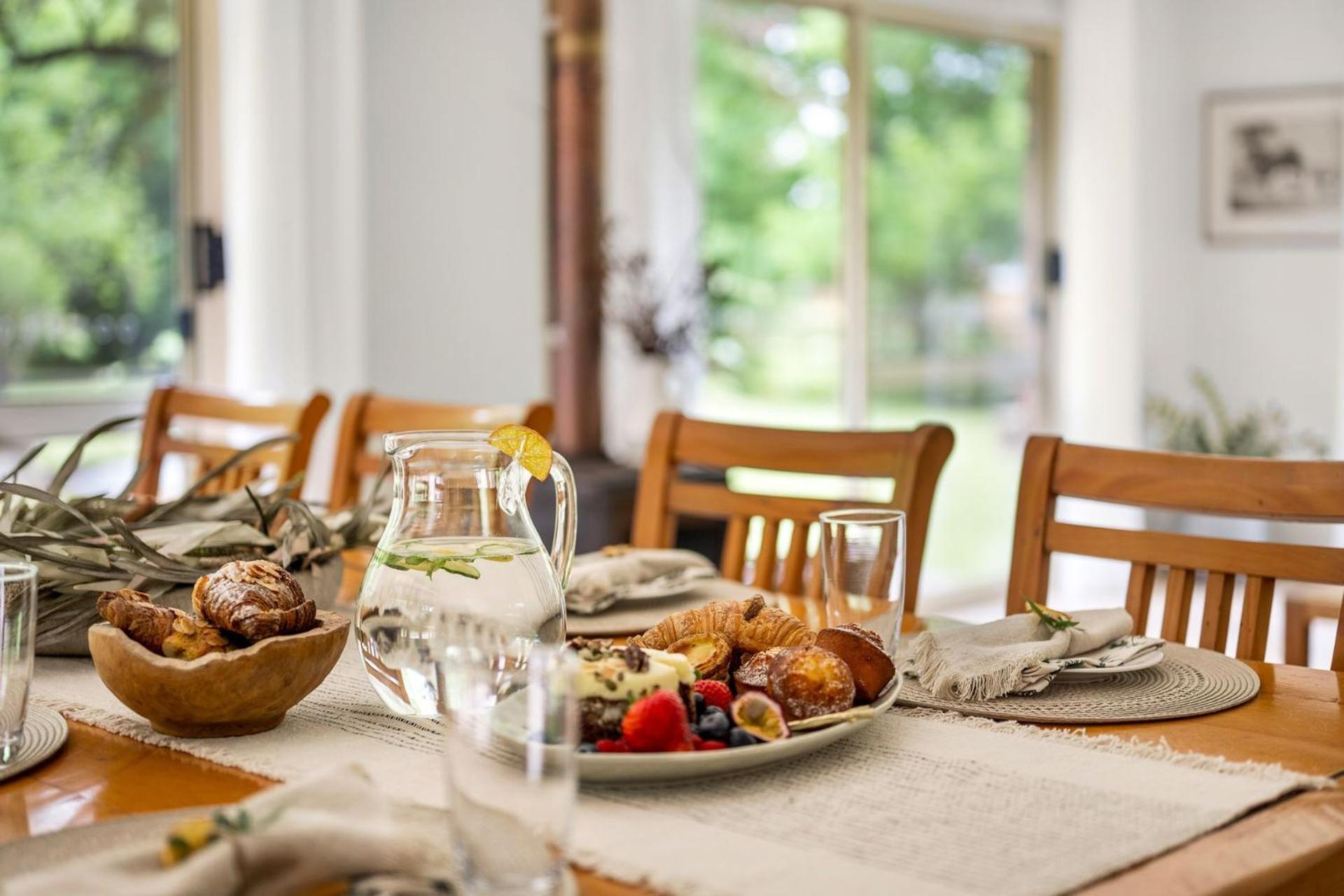 Chateaumelion - A Country Haven Of Calm And Comfort In Holiday home Berry